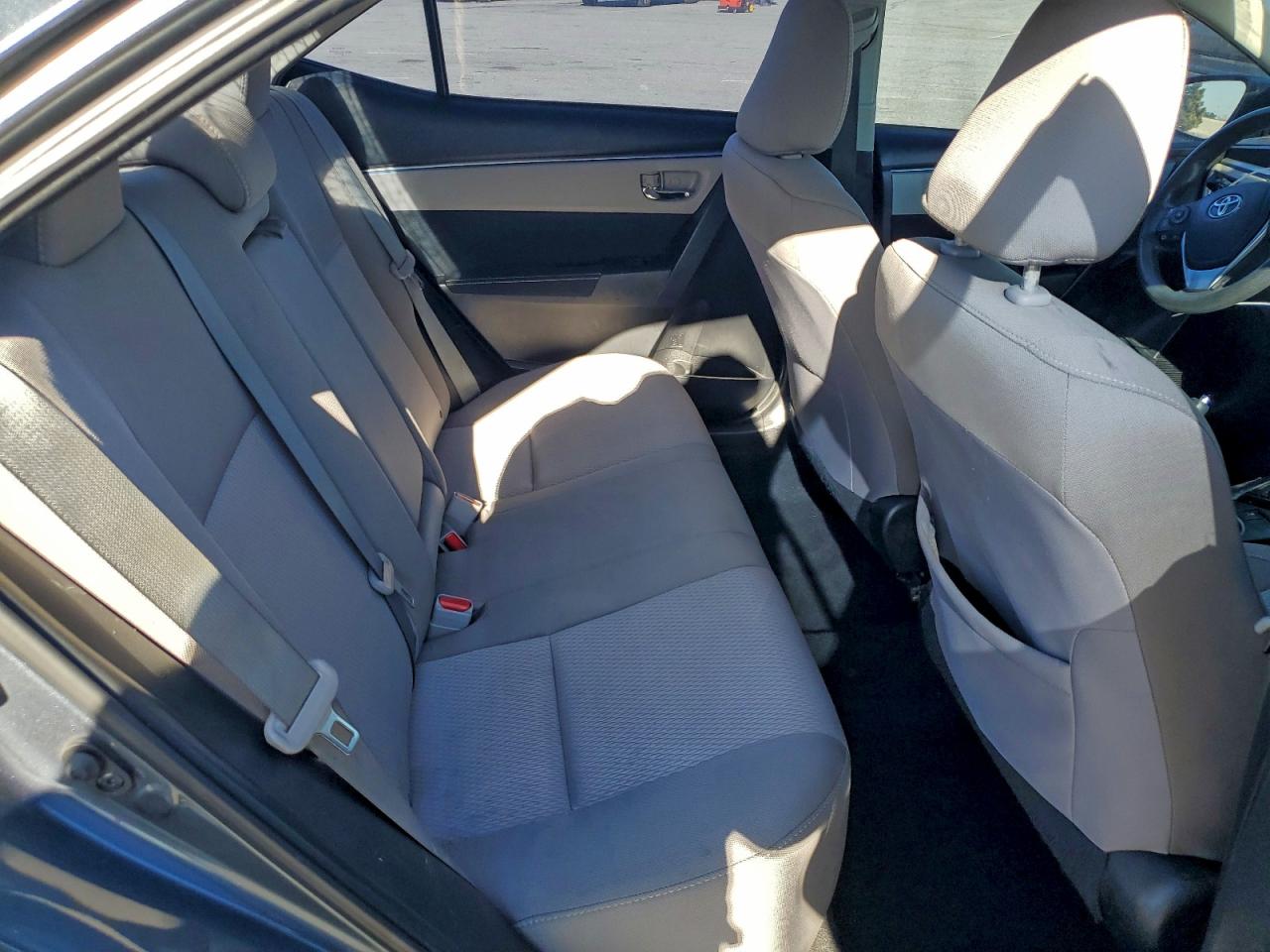 Toyota Corolla Eco Image 4