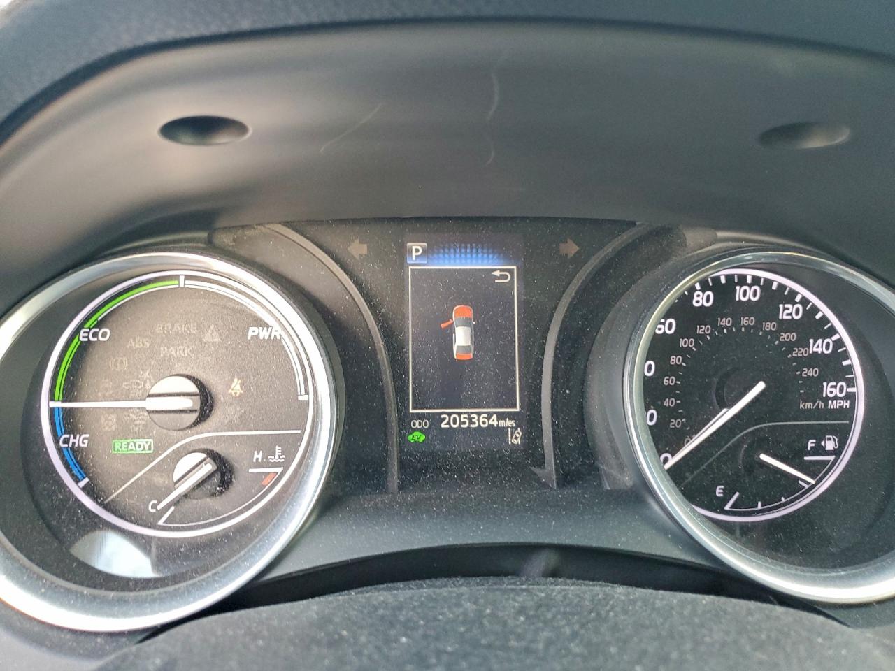 Toyota Camry Hybrid Image 10