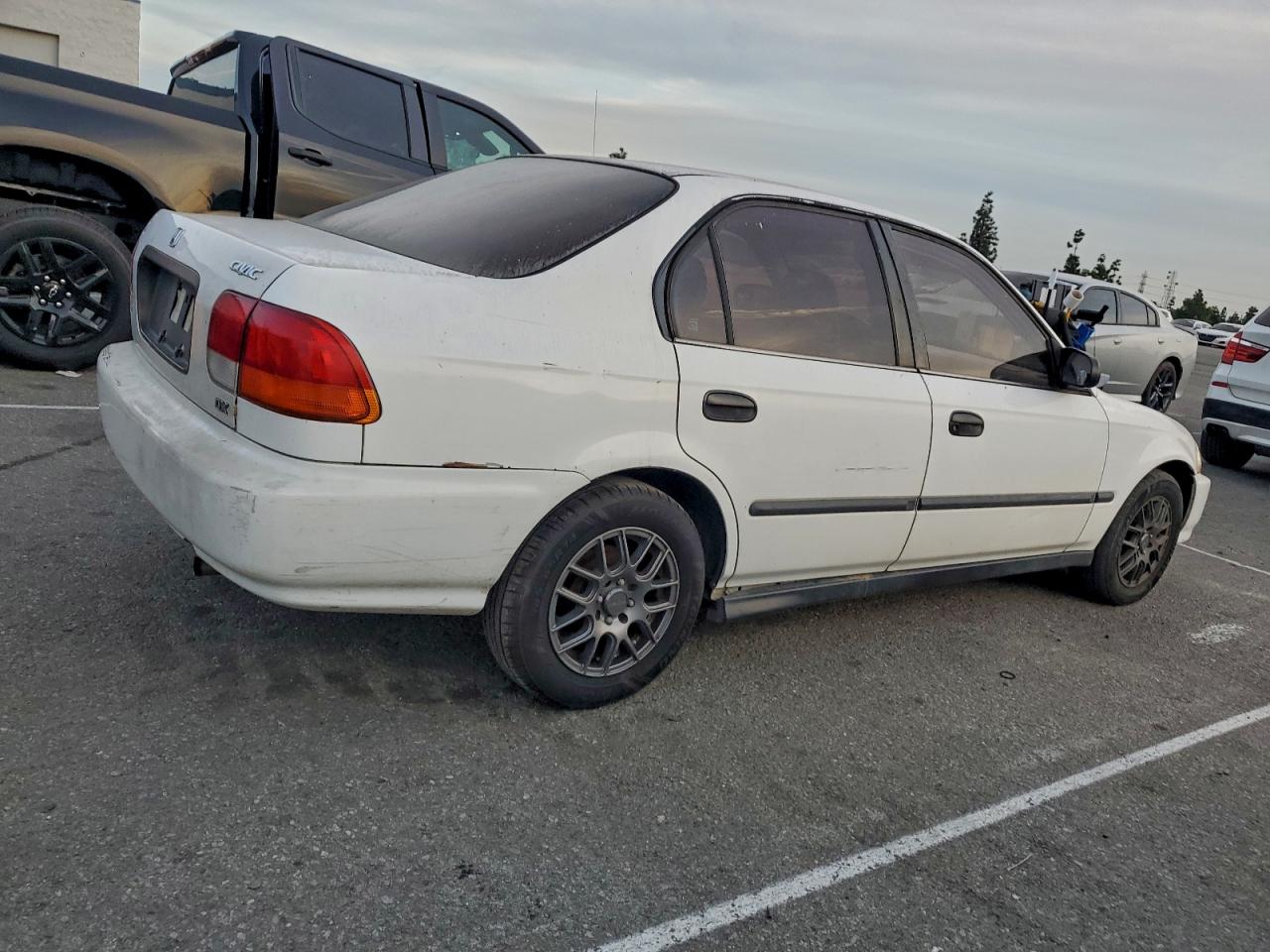 Honda Civic Dx Image 4