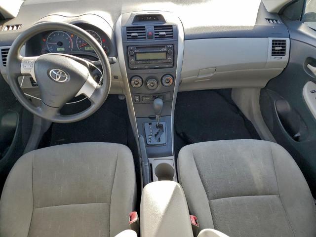 Toyota Corolla Base Image 6