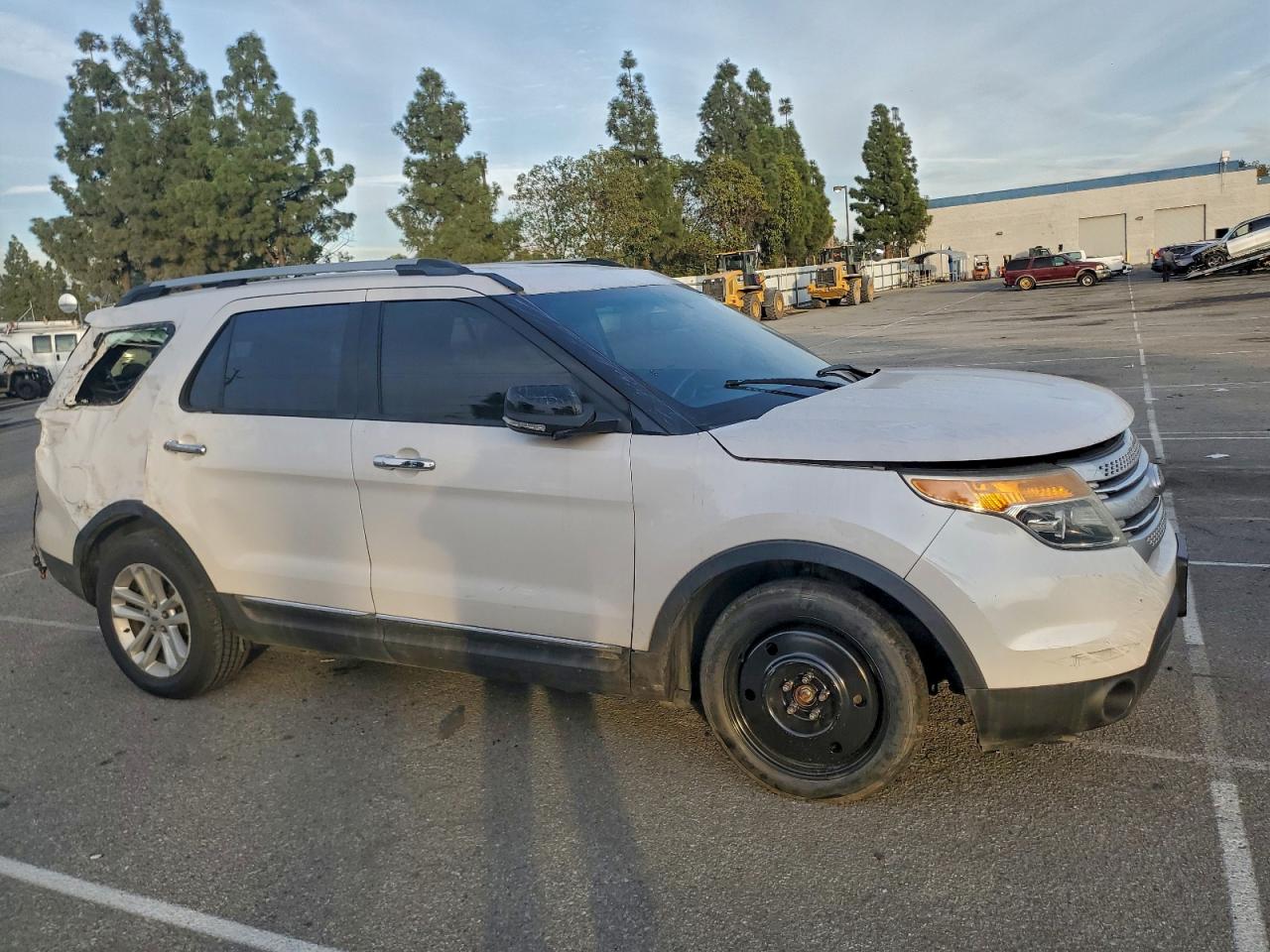 Ford Explorer Xlt Image 5