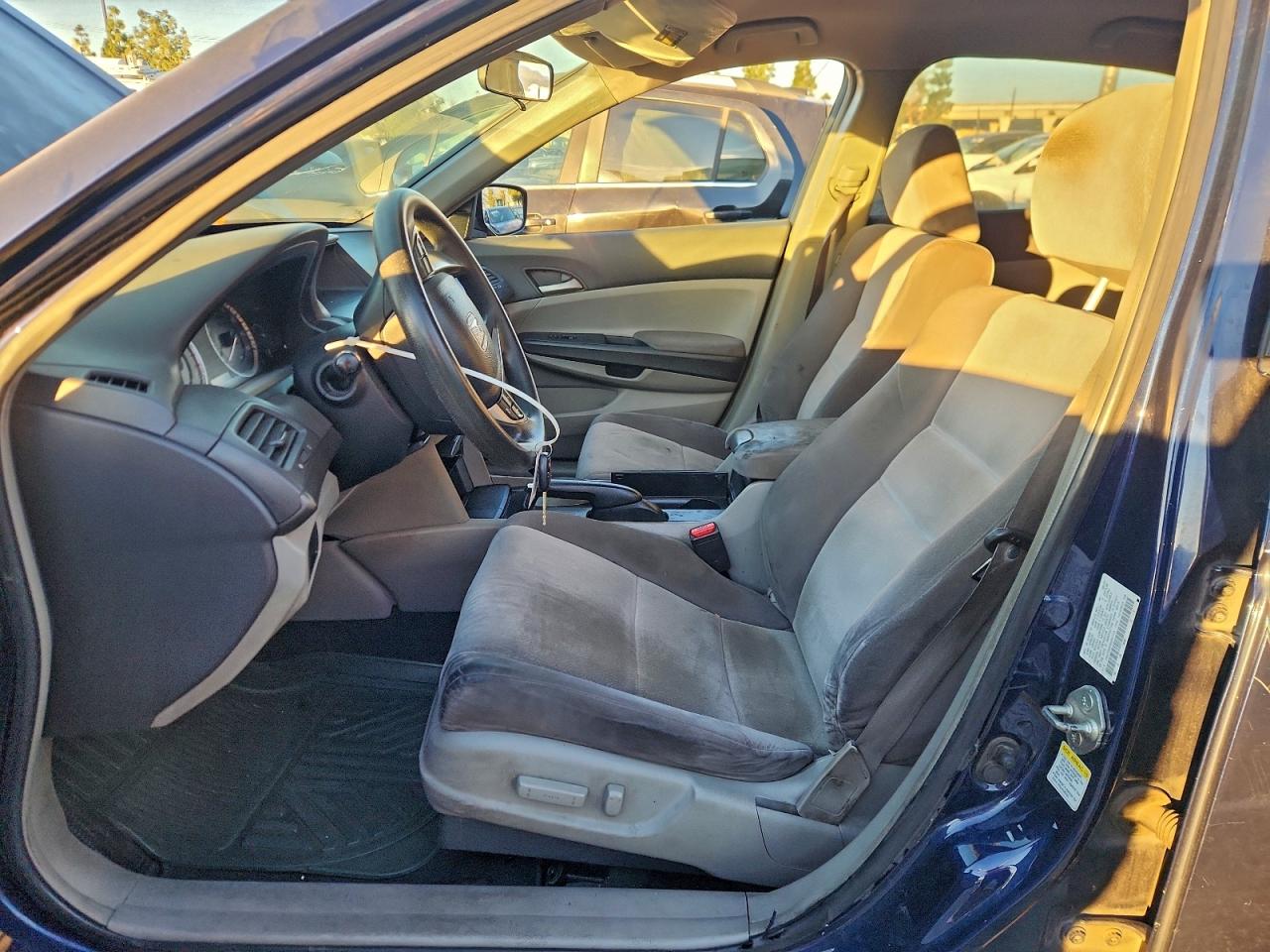 Honda Accord Lxp Image 9