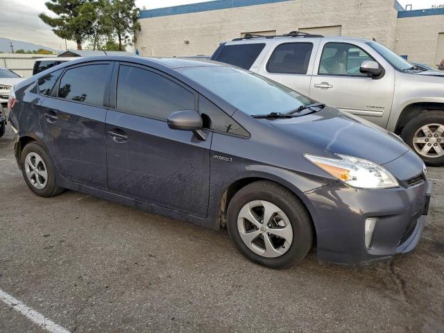 Toyota Prius Image 12