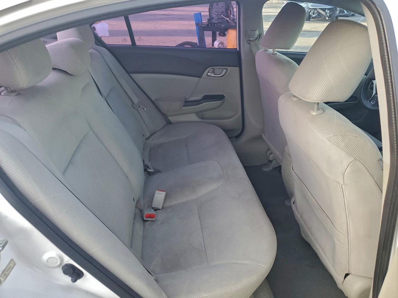 Honda Civic Lx Image 10