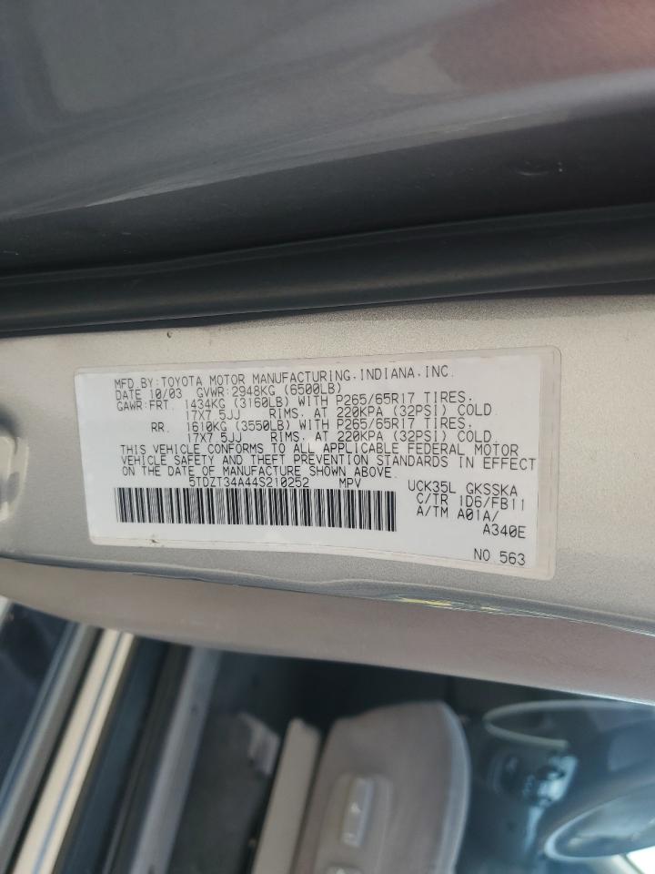 Toyota Sequoia Sr5 Image 10