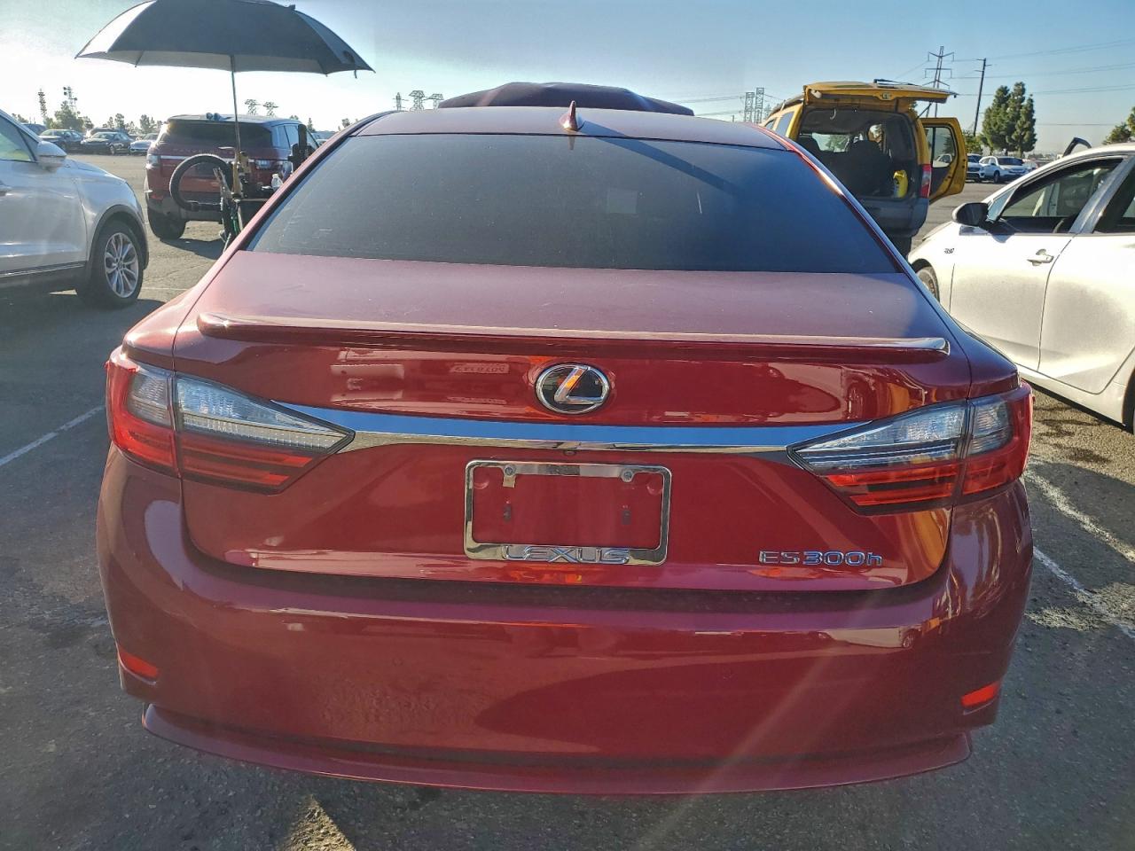 Lexus Es 300h Image 11