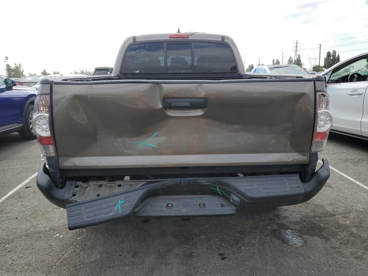 Toyota Tacoma Double Cab Long Bed Image 8