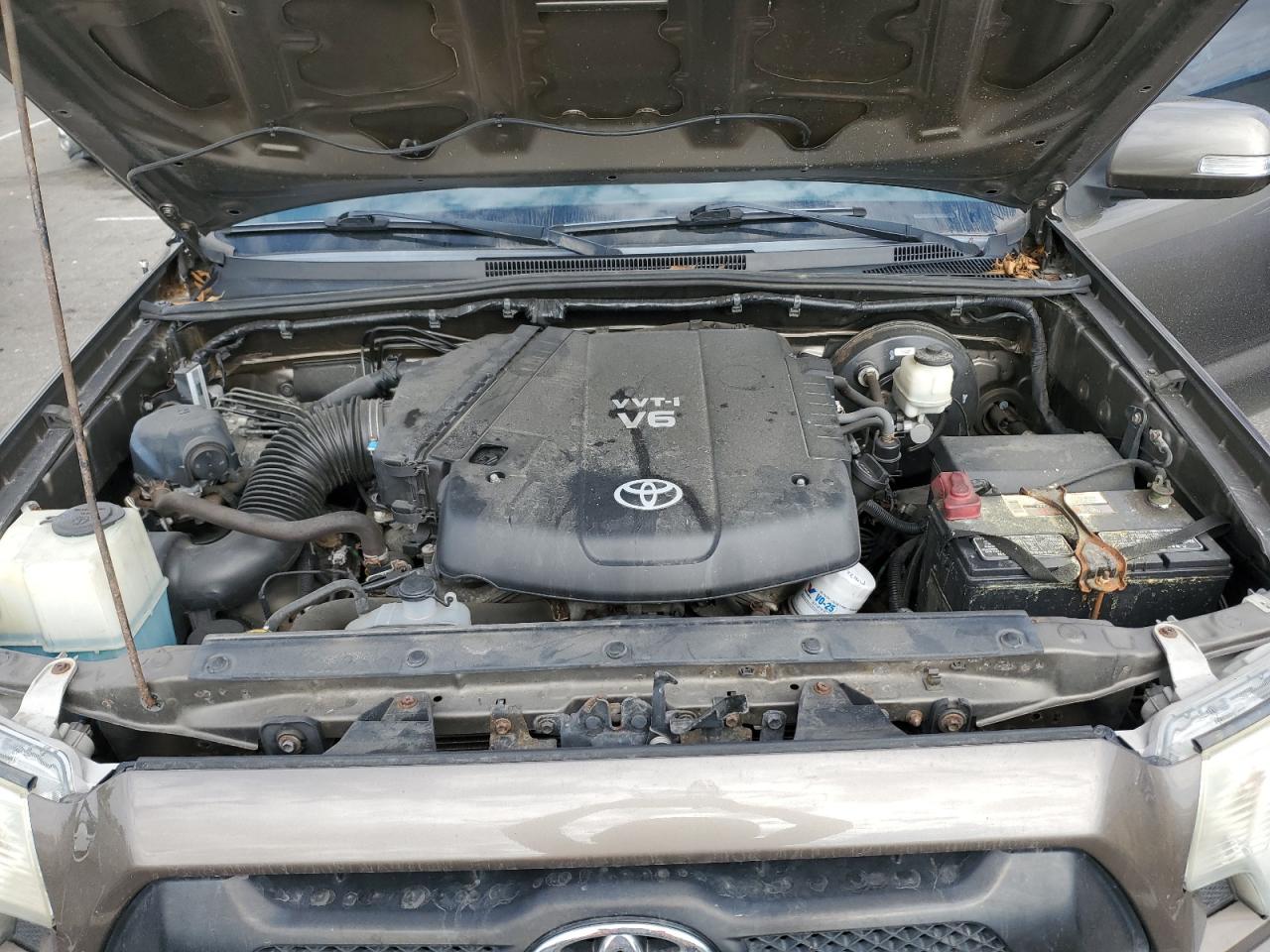 Toyota Tacoma Double Cab Long Bed Image 10