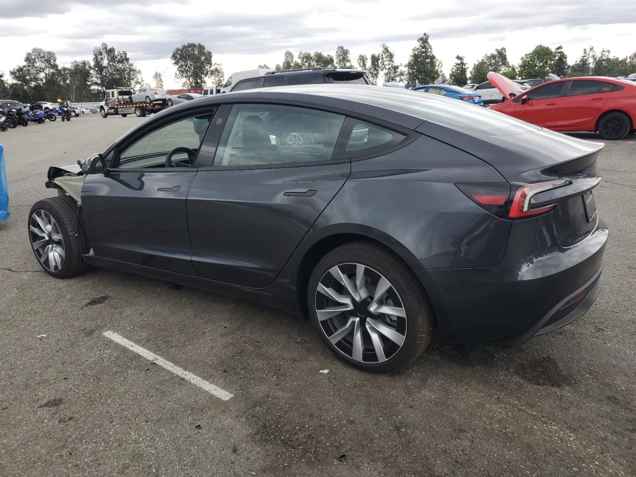 Tesla Model 3 Image 3