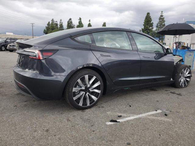 Tesla Model 3 Image 7