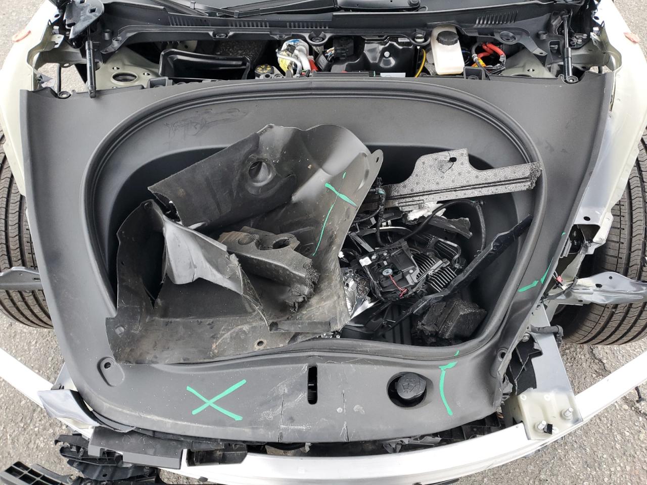 Tesla Model 3 Image 10