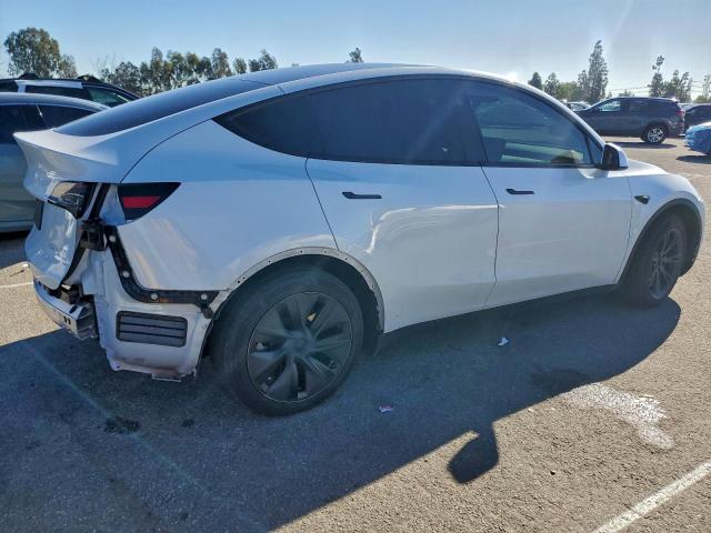 Tesla Model Y Image 12