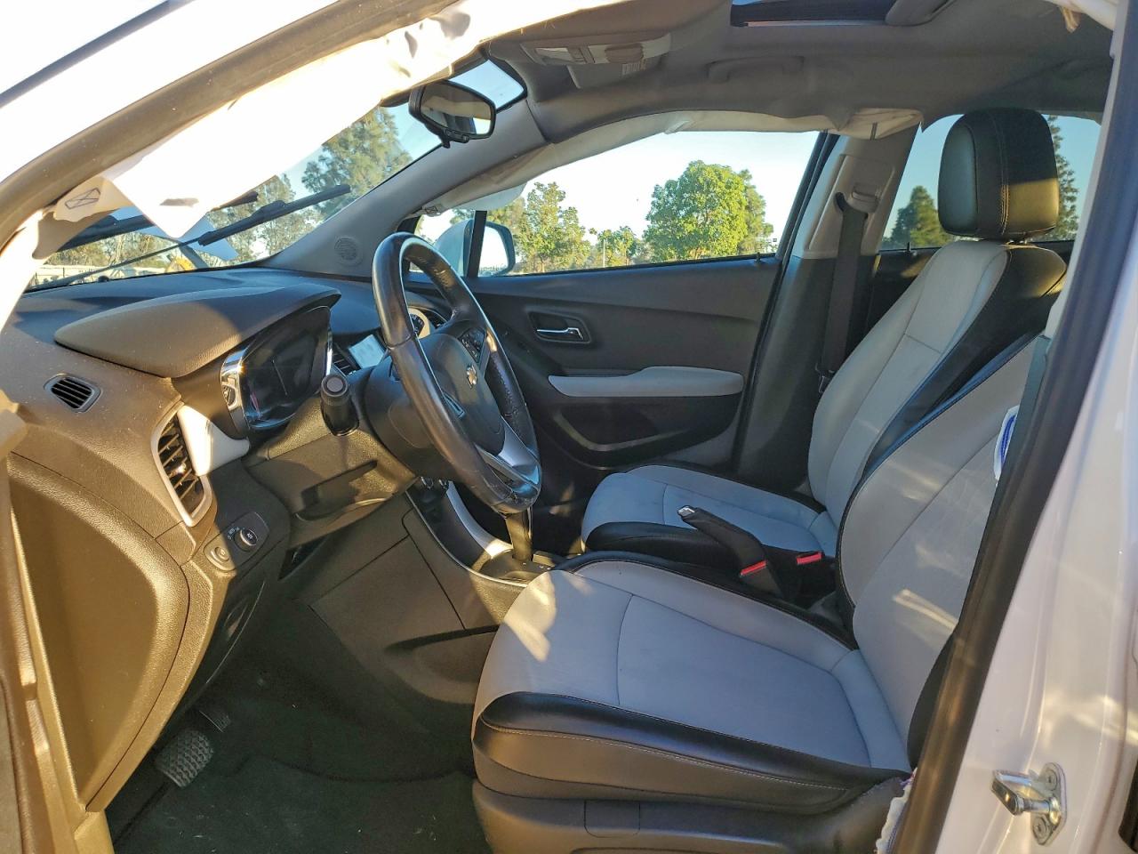 Chevrolet Trax 1lt Image 3