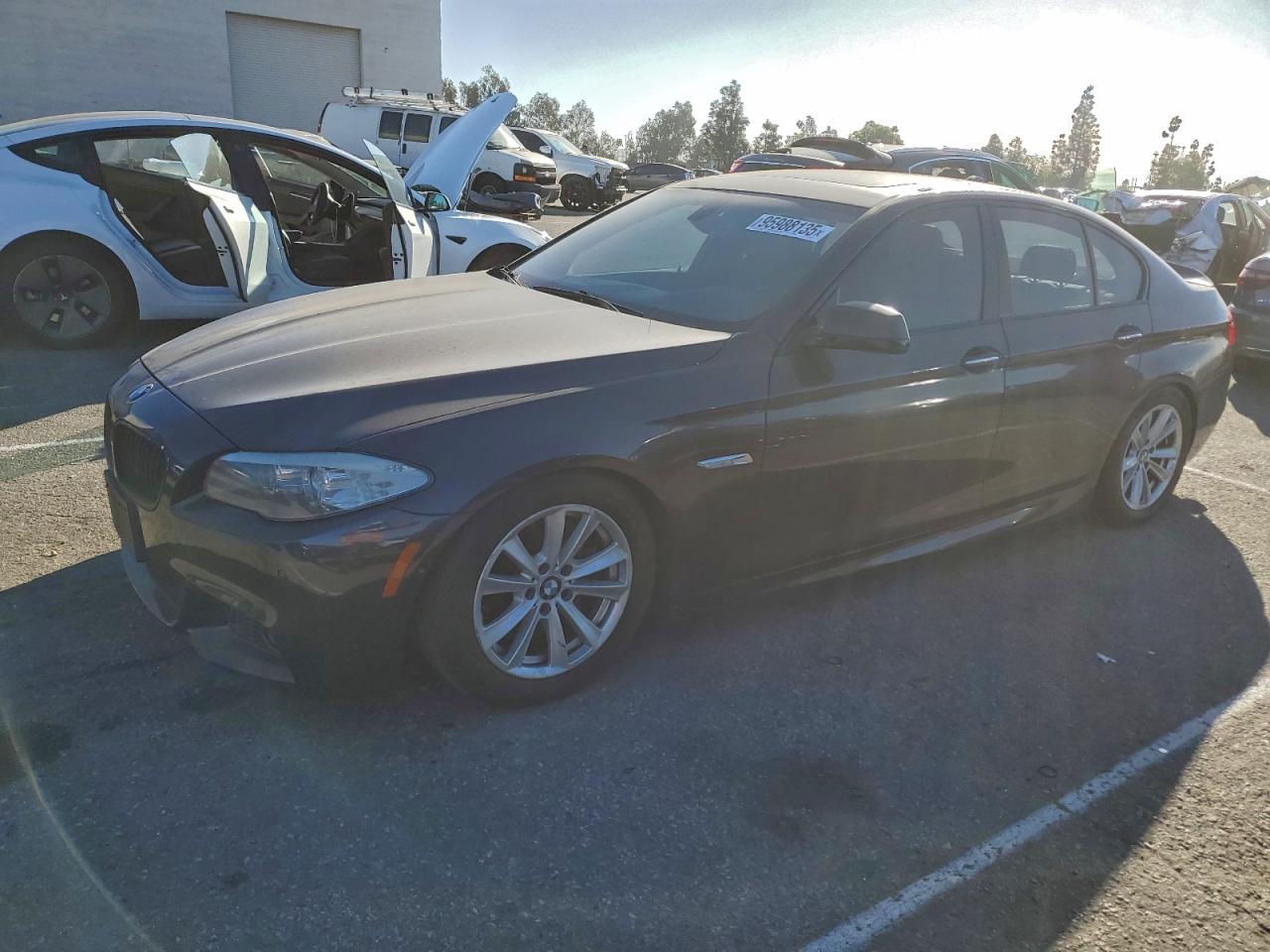 BMW 5 Series I Image 1