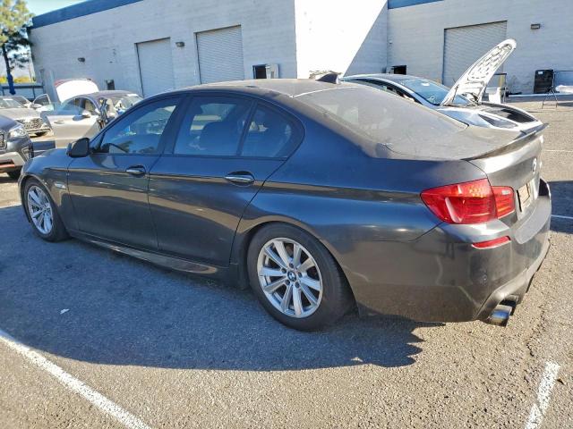 BMW 5 Series I Image 10