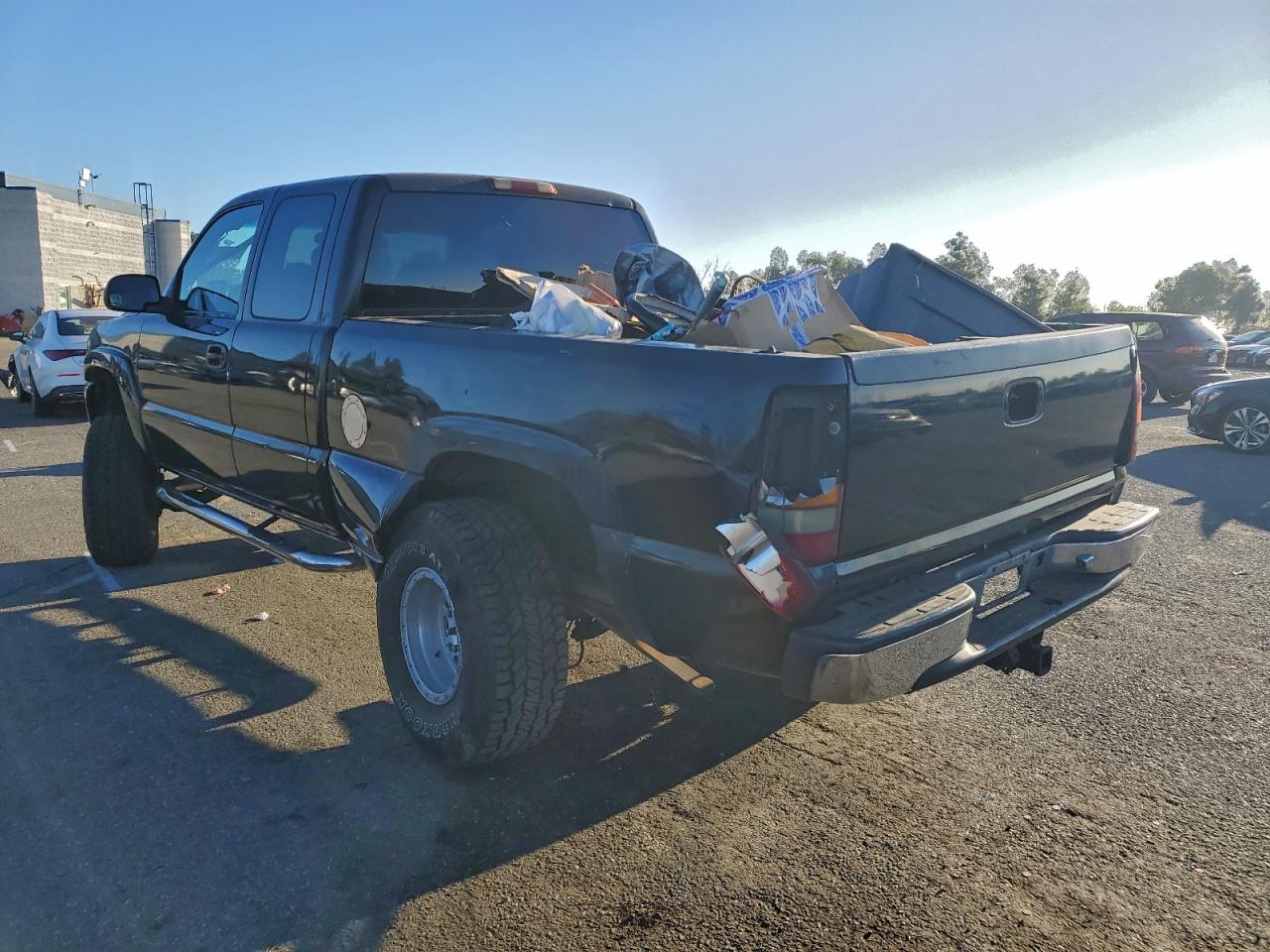 GMC Sierra K2500 Image 2