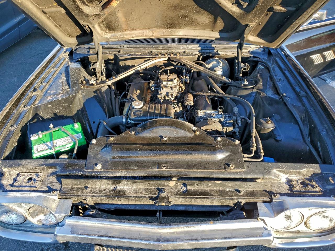 Ford Thunderbird Image 7