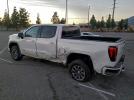 GMC Sierra K1500 At4 Image 2