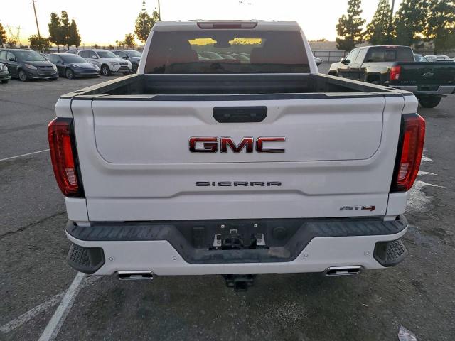 GMC Sierra K1500 At4 Image 10