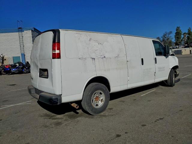Chevrolet Express Image 7
