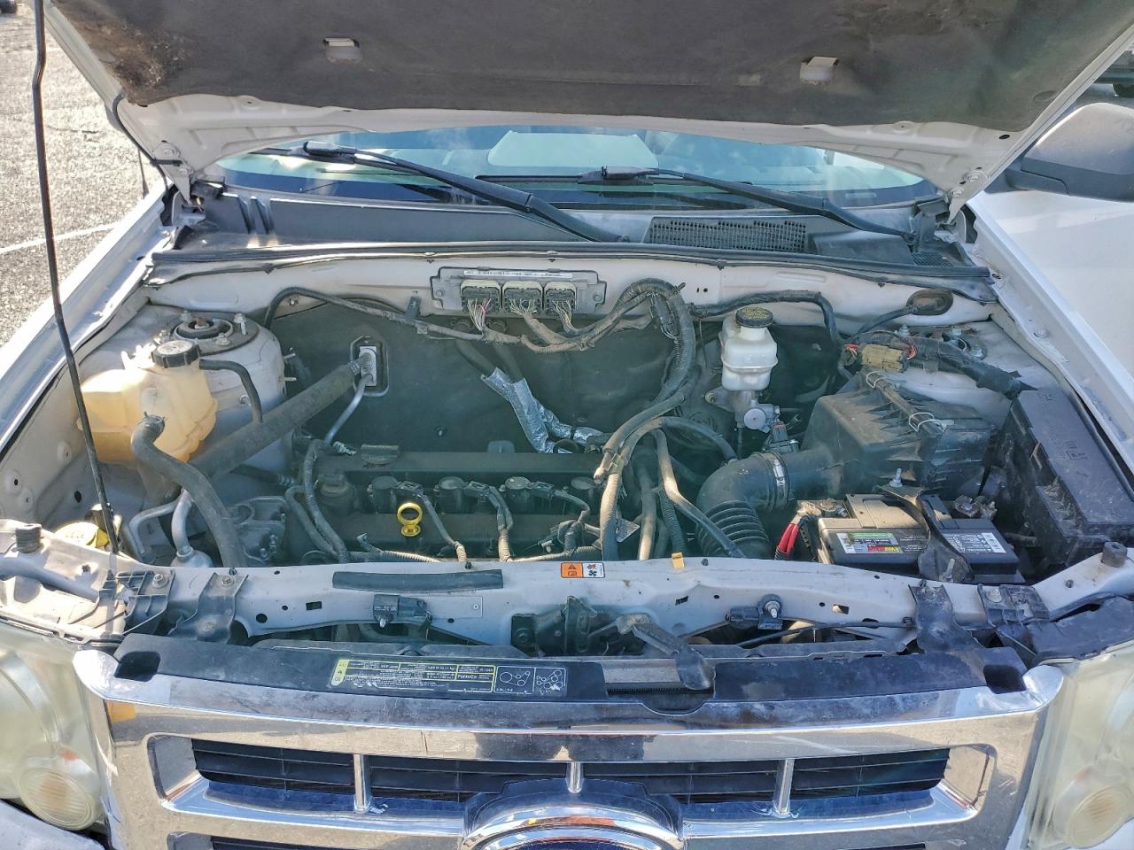 Ford Escape Xls Image 10