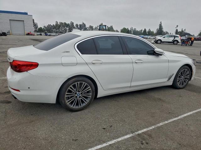 BMW 5 Series Image 7