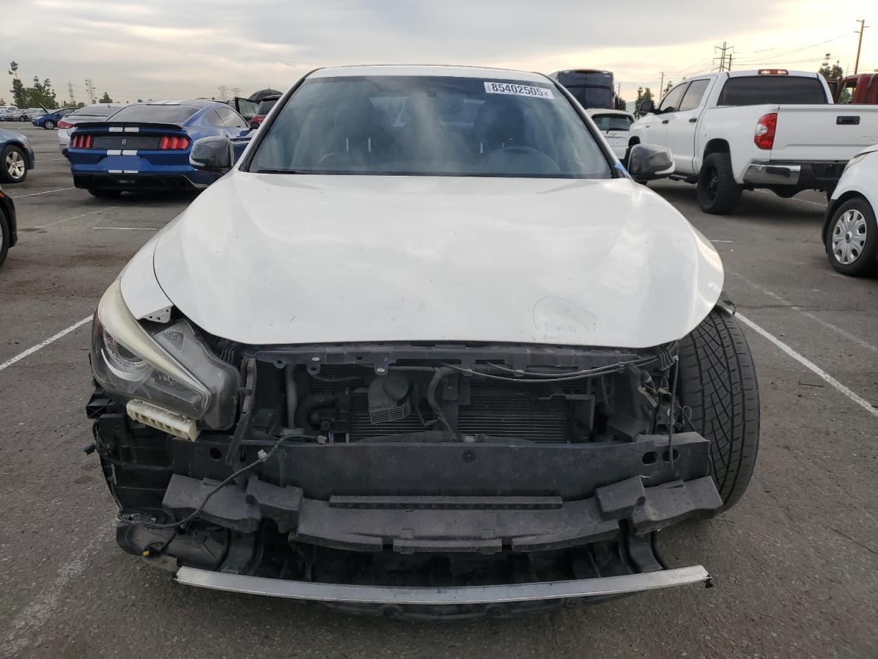 INFINITI Q50 Luxe Image 10