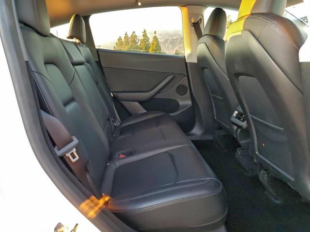 Tesla Model Y Image 11