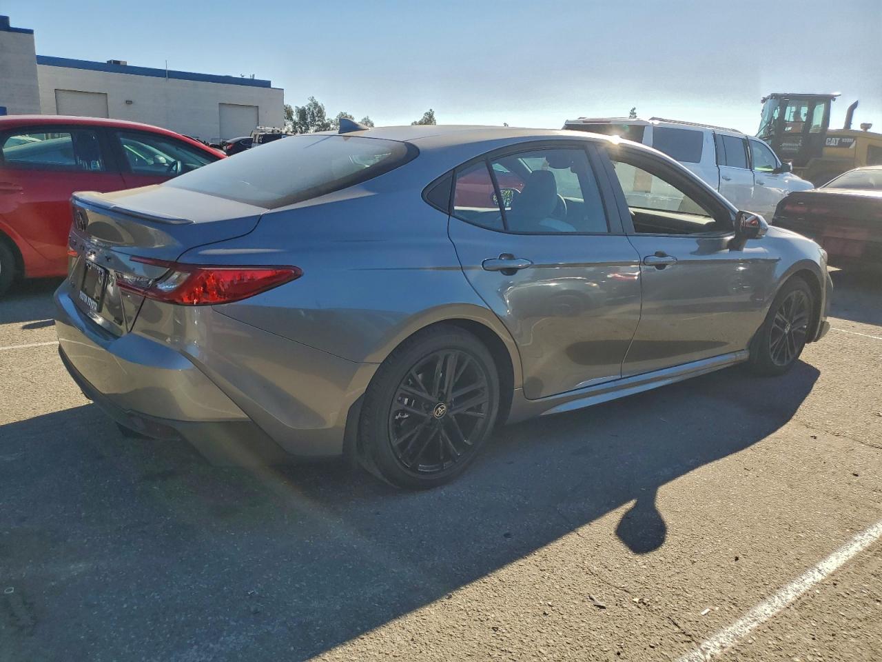 Toyota Camry Xse Image 2