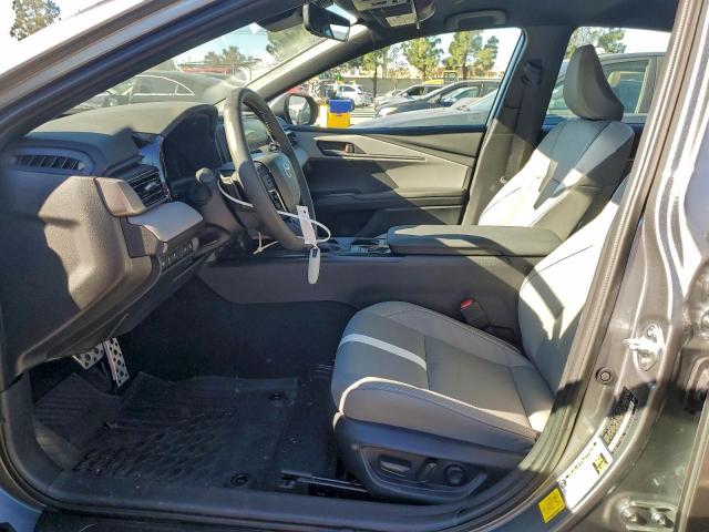 Toyota Camry Xse Image 4