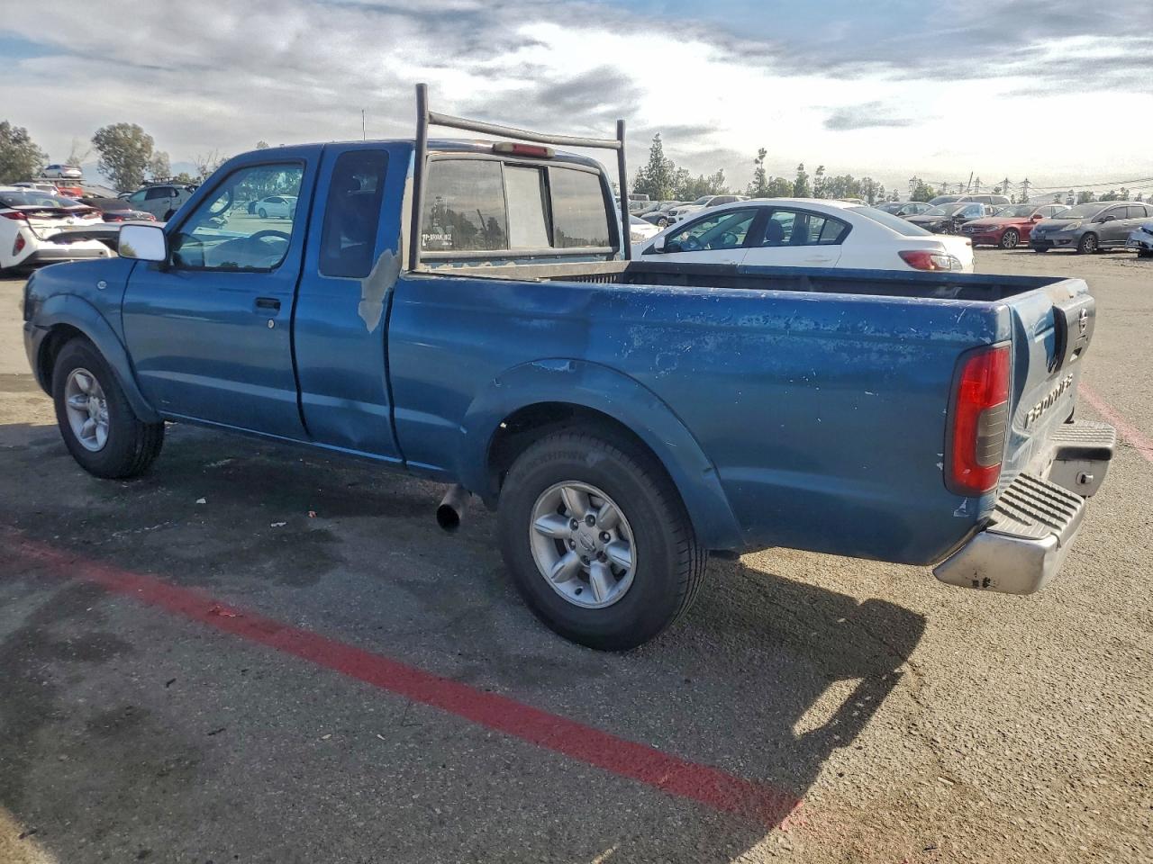 Nissan Frontier King Cab Xe Image 3