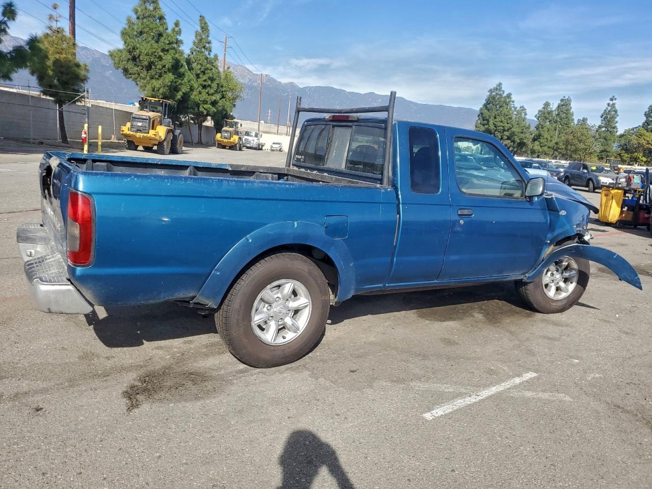 Nissan Frontier King Cab Xe Image 2