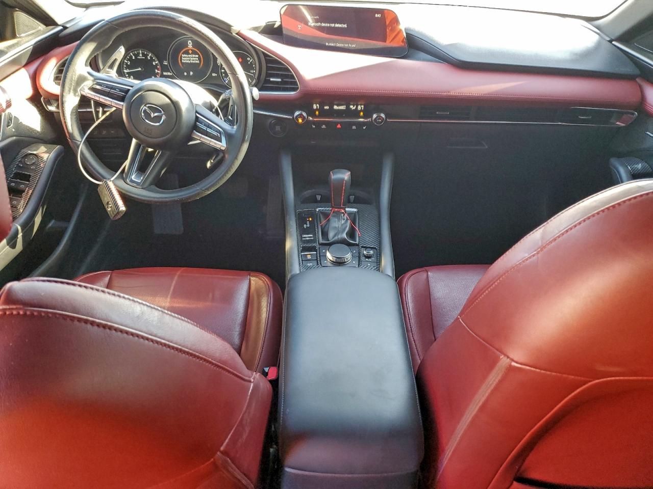 Mazda 3 Premium Image 11