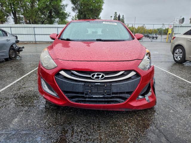 Hyundai ELANTRA Image 4