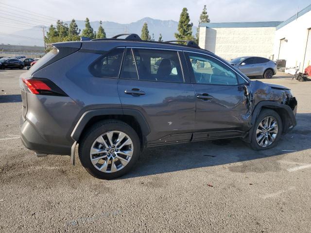 Toyota RAV4 Xle Premium Image 10