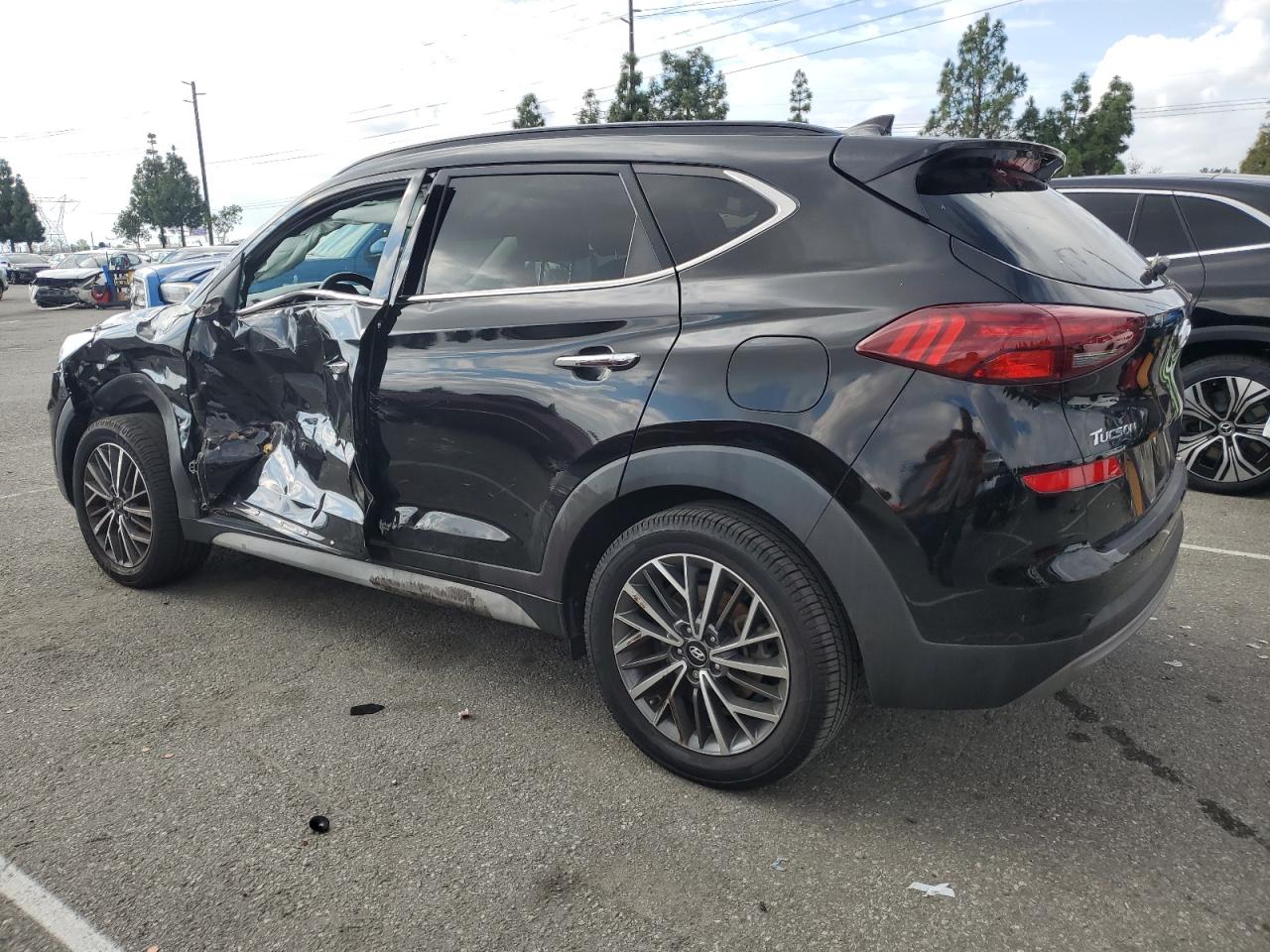 Hyundai TUCSON Limited Image 3