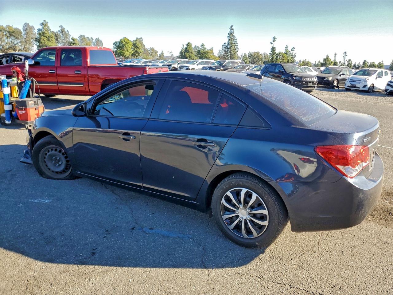 Chevrolet Cruze Ls Image 3