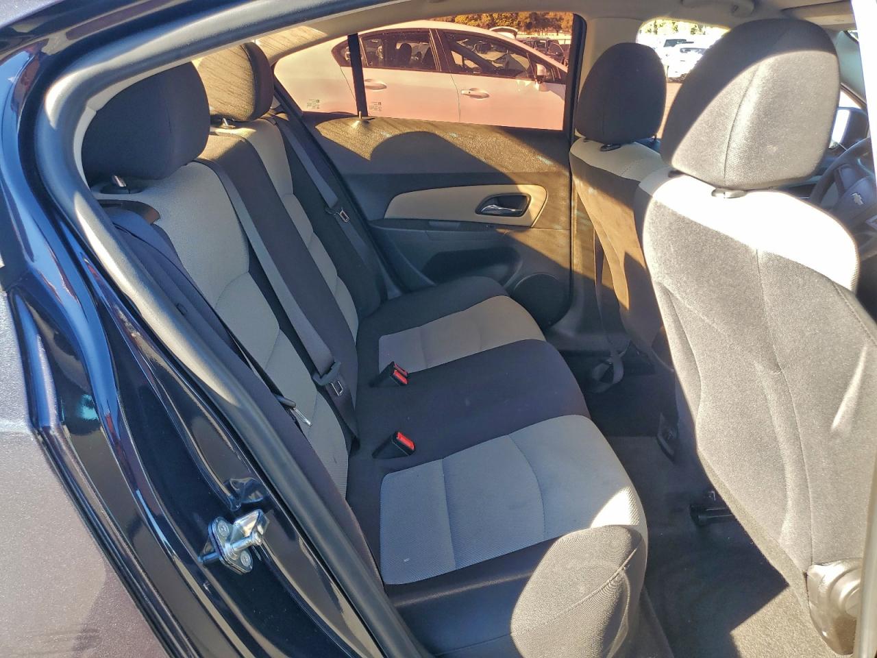 Chevrolet Cruze Ls Image 9