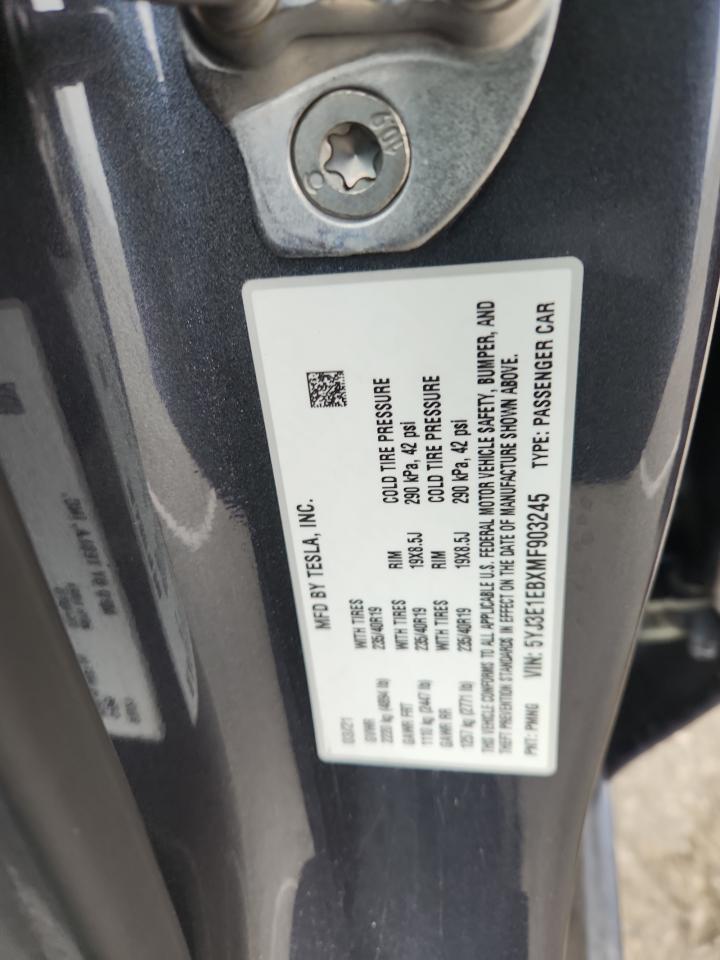 Tesla Model 3 Image 12