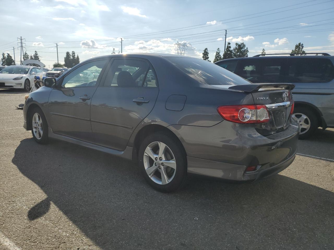 Toyota Corolla Base Image 3