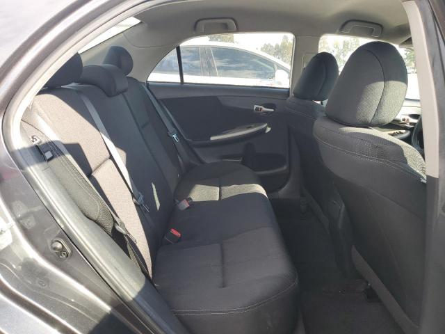 Toyota Corolla Base Image 6