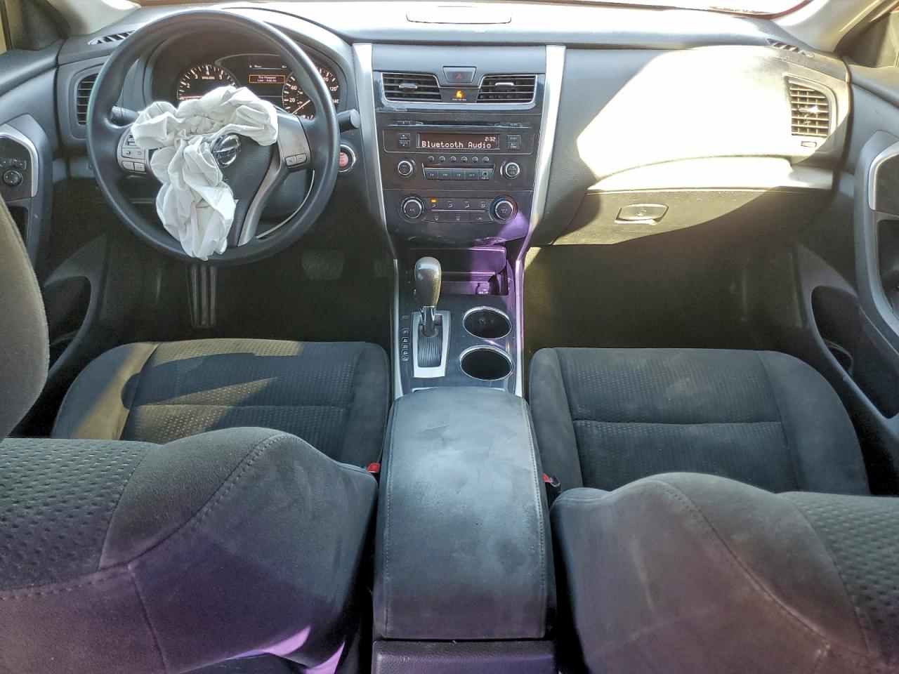 Nissan Altima 2.5 Image 11