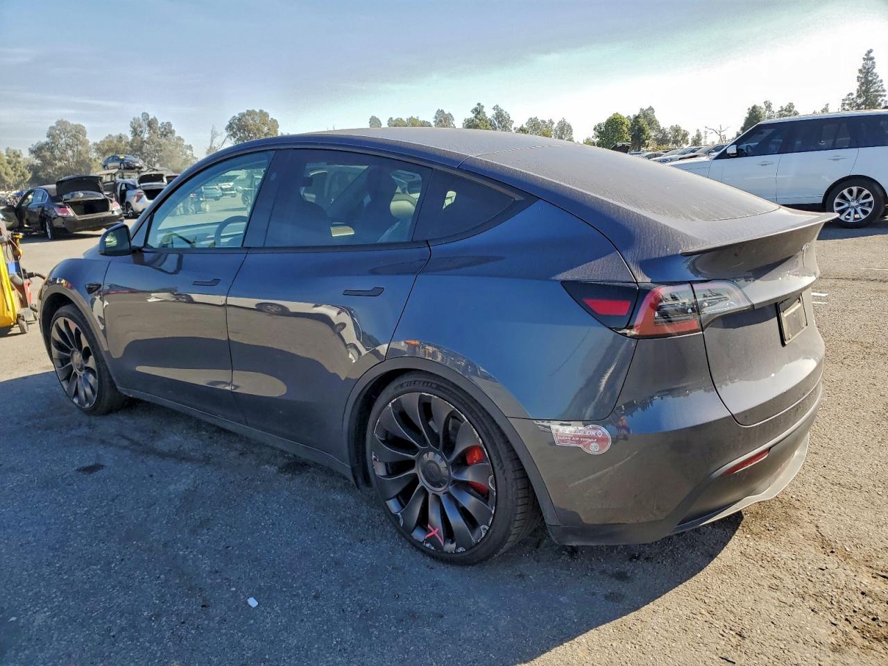 Tesla Model Y Image 3