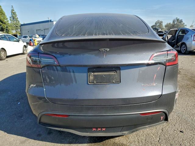 Tesla Model Y Image 7