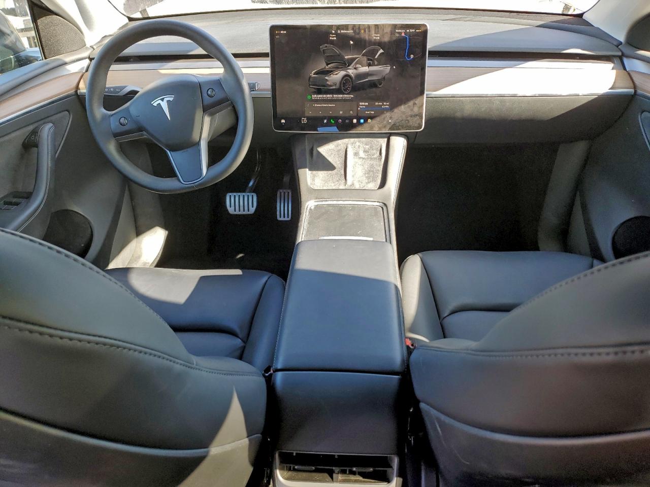 Tesla Model Y Image 8