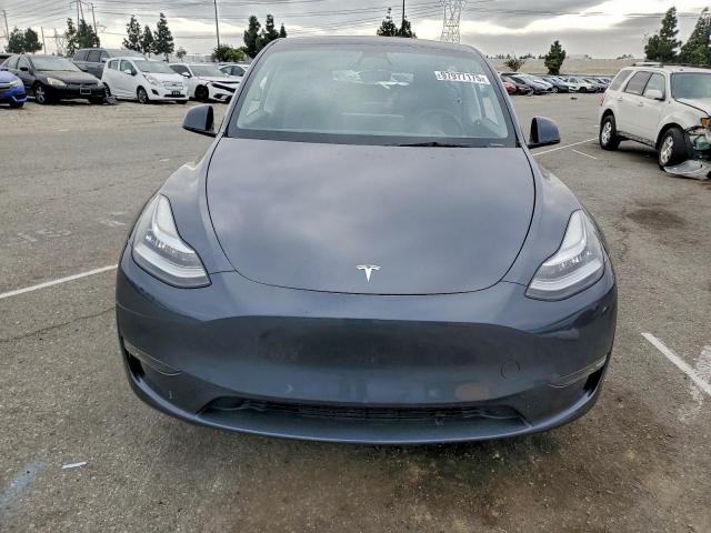 Tesla Model Y Image 10