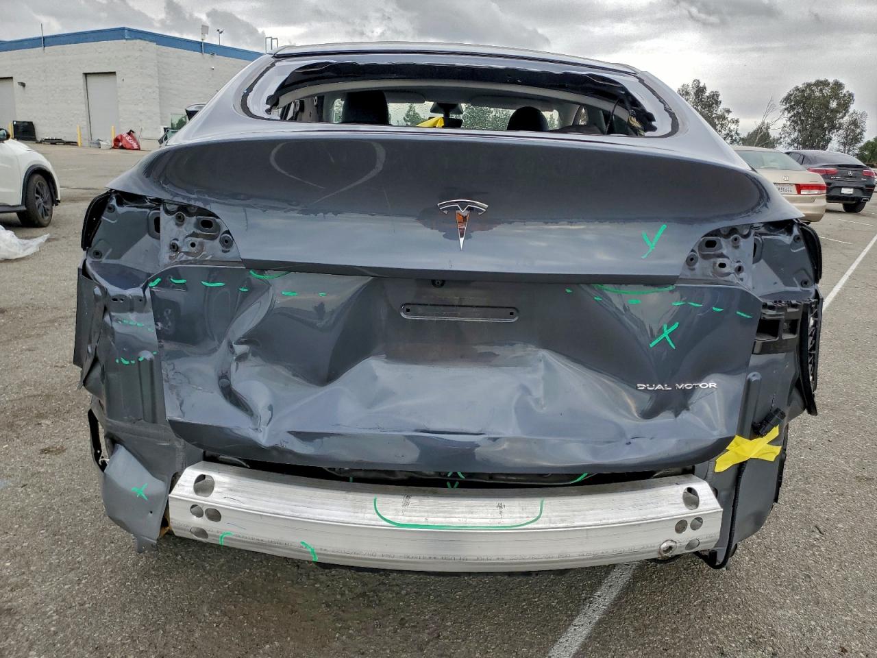 Tesla Model Y Image 8