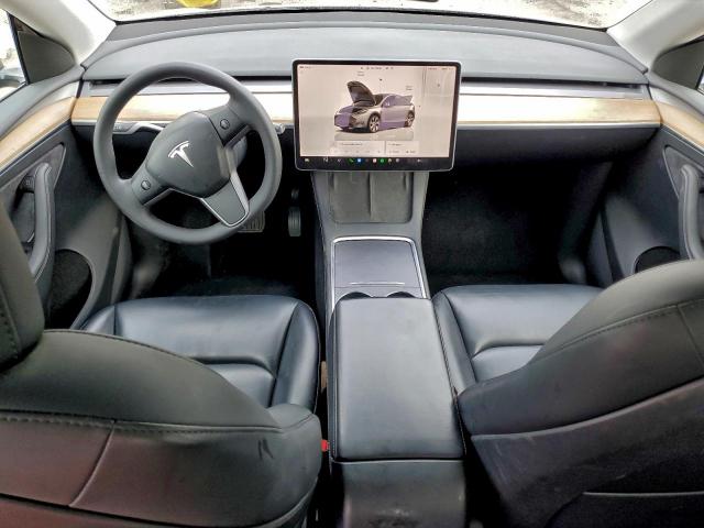 Tesla Model Y Image 9