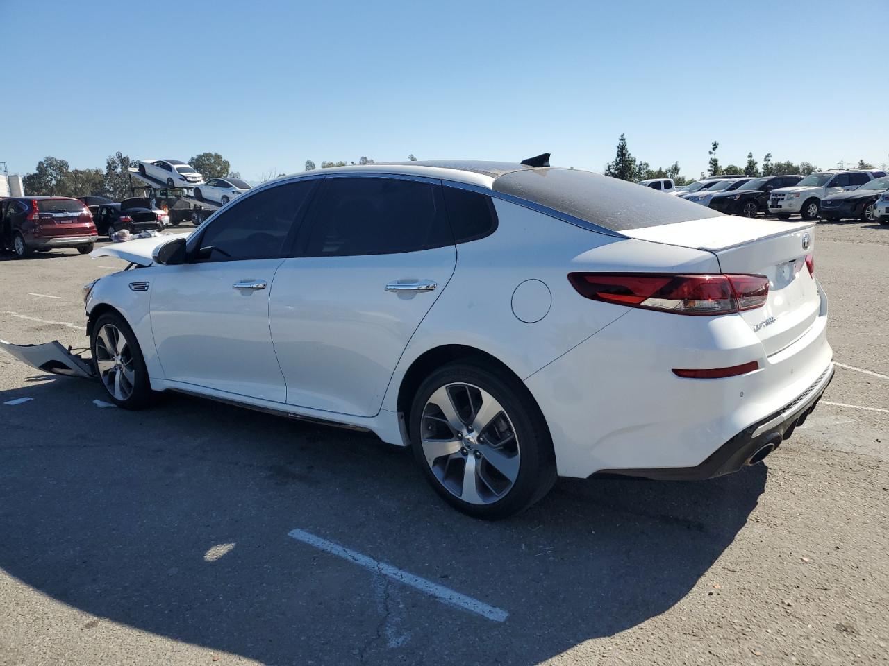 Kia Optima Lx Image 2