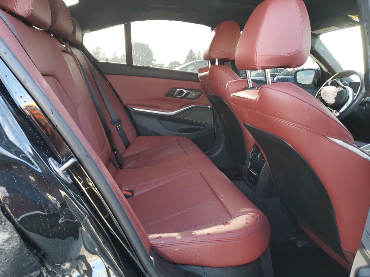 BMW 3 Series Image 4